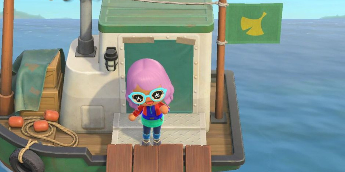 Talented Animal Crossing: New Horizons Player Makes Awesome Disney Art on Bulletin Board