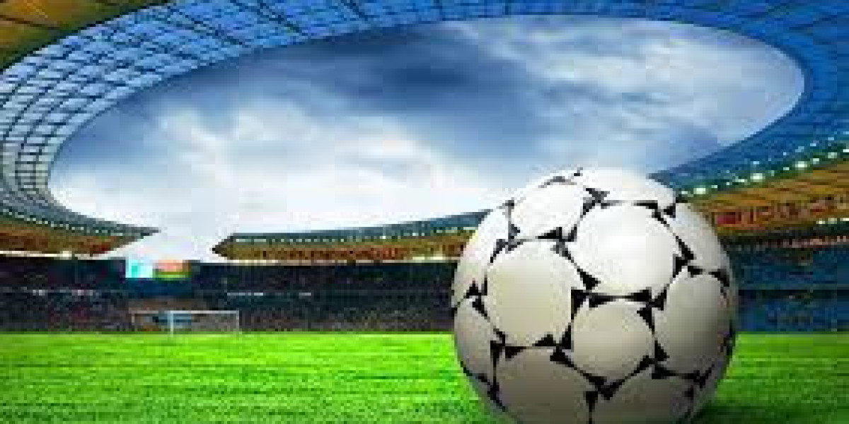 Essential Knowledge Plus the Top 5 Football Betting Odds!