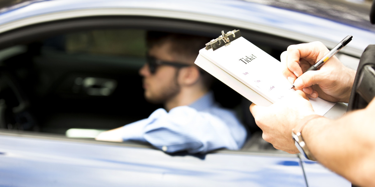 Steer Clear of Trouble with Motoring Defence: Your Driving Offence Solicitors London!